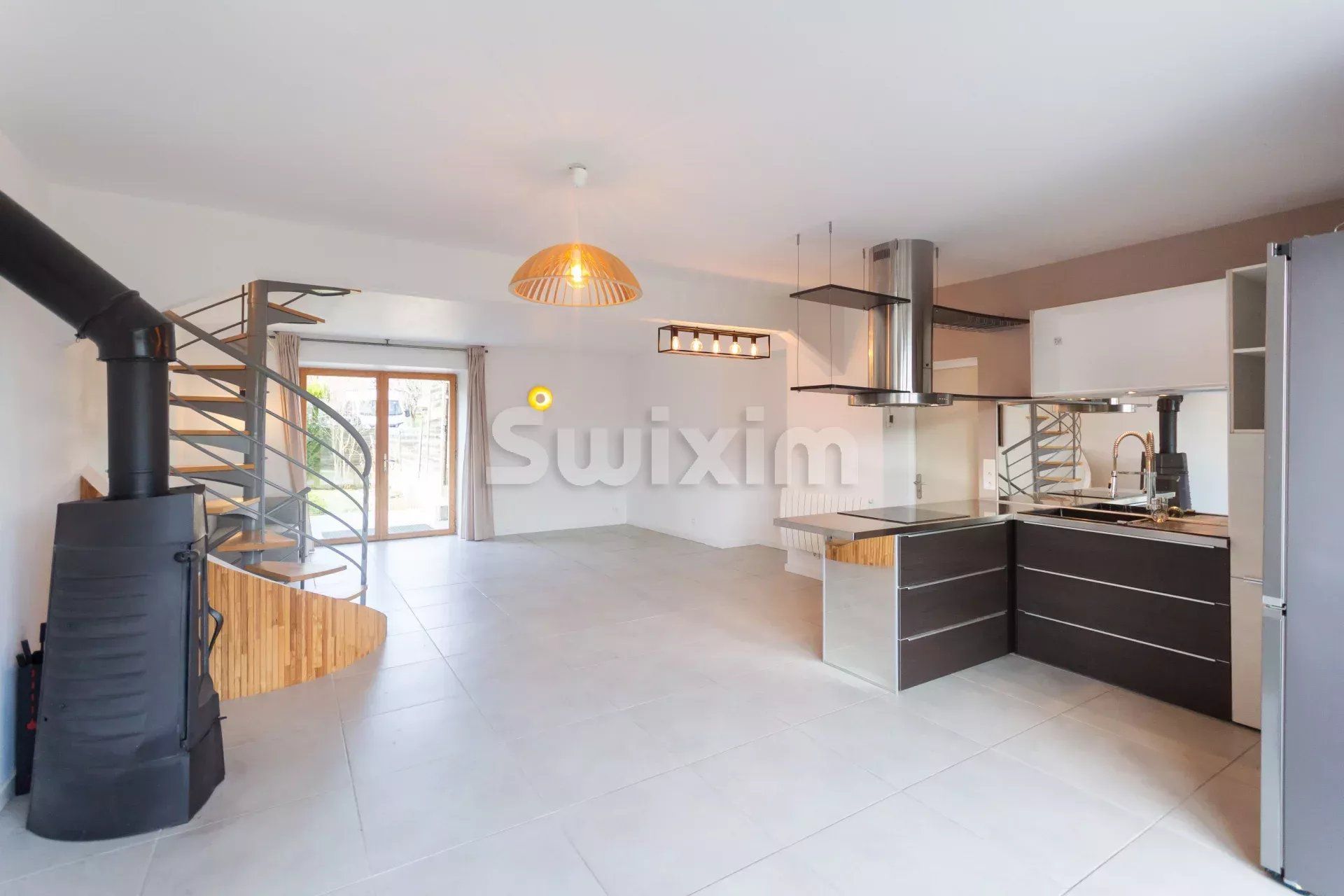 Aluguer Triplex Fillière 4 Quartos 100.91 m²