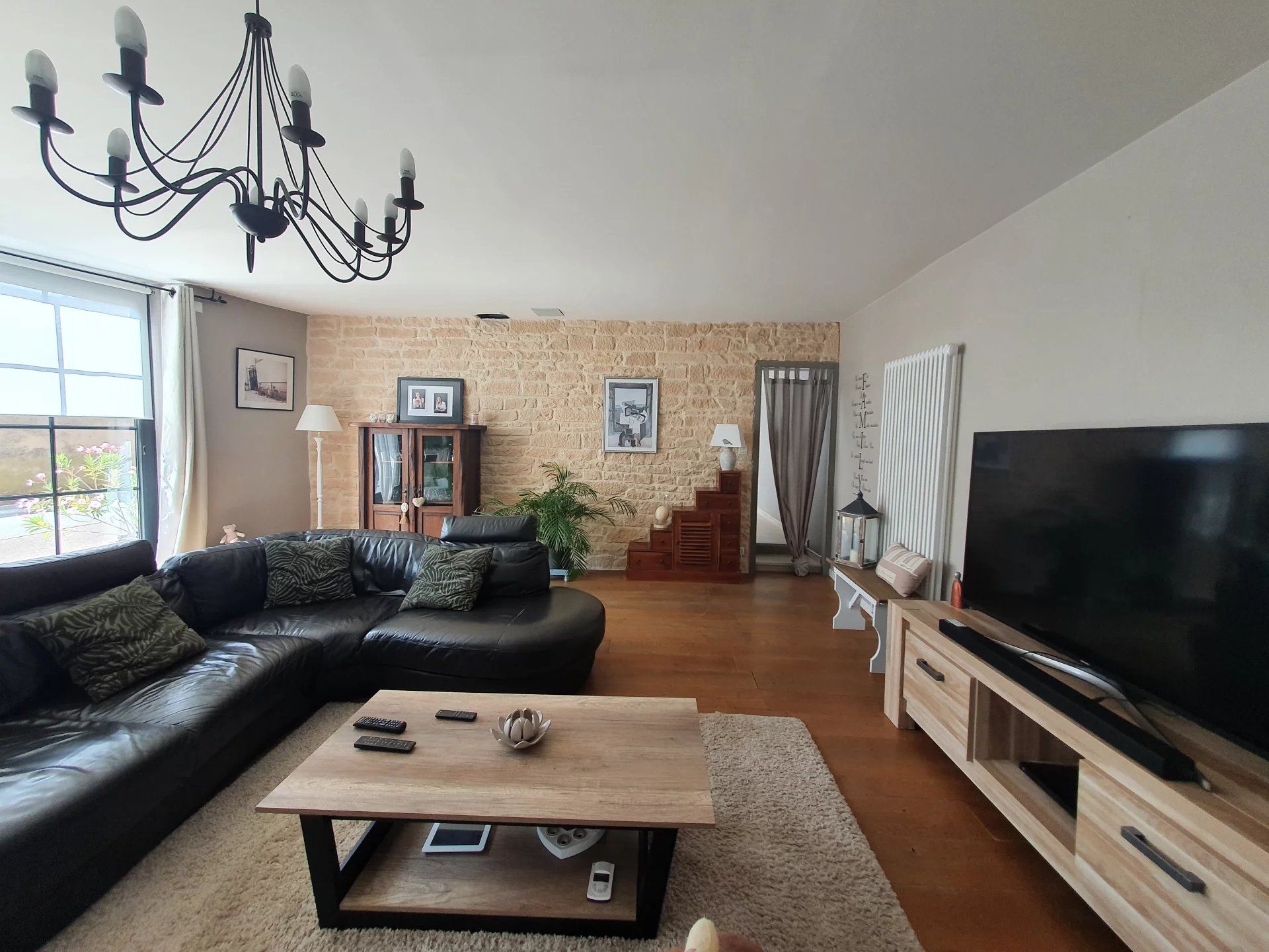 Sale House Solutré-Pouilly 6&nbsp;Rooms 140&nbsp;m²