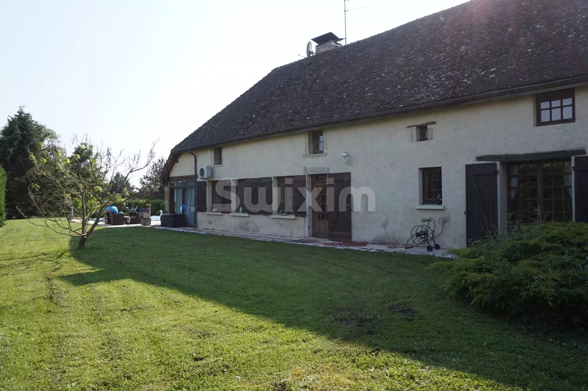 Sale Small farmhouse Beaune 8 Rooms 250 m²