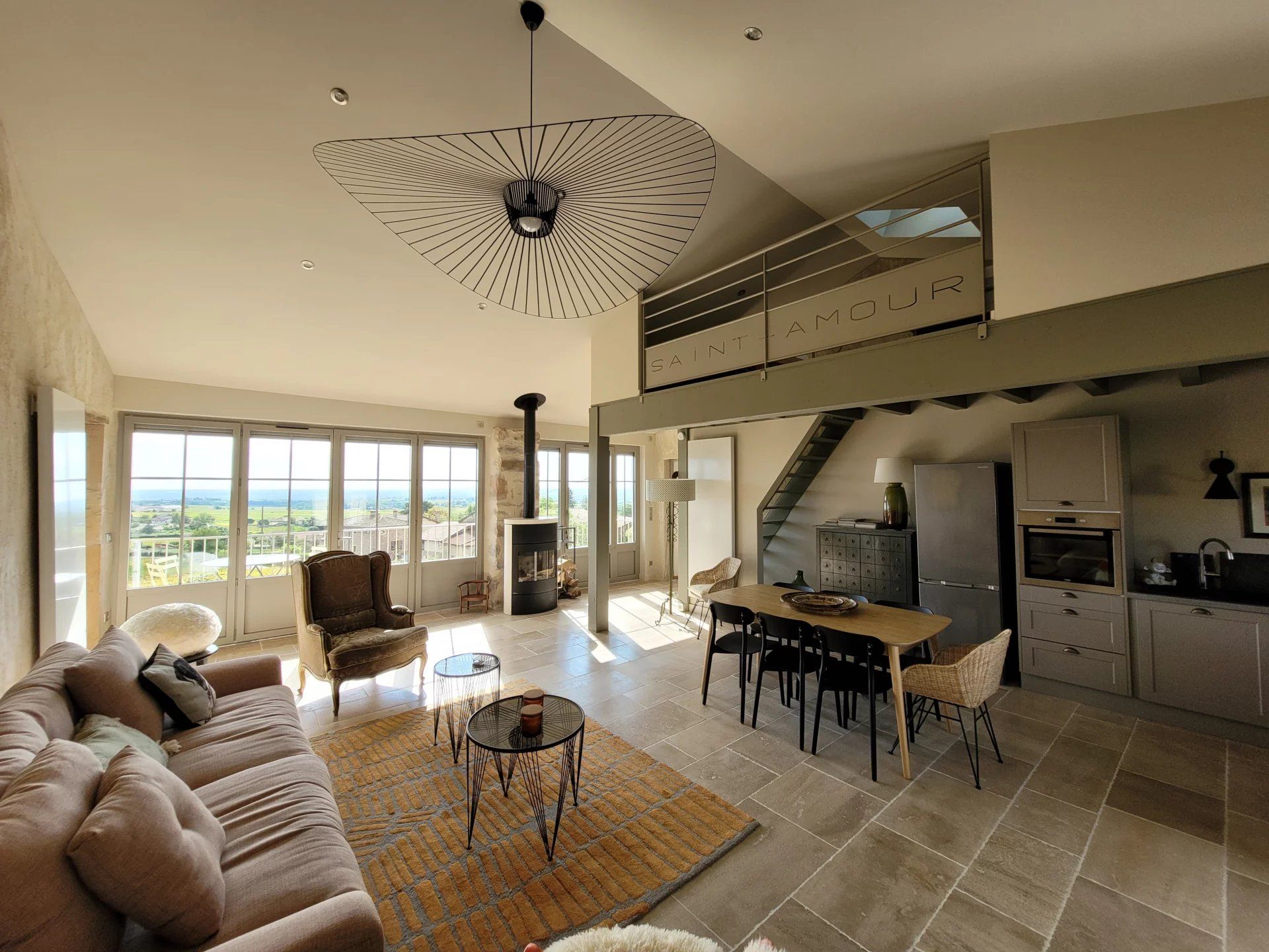 Sale House Saint-Amour-Bellevue 12&nbsp;Rooms 270&nbsp;m²