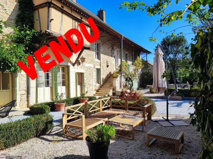 Vendita Proprietà Beaune 16&nbsp;Camere 525&nbsp;m²