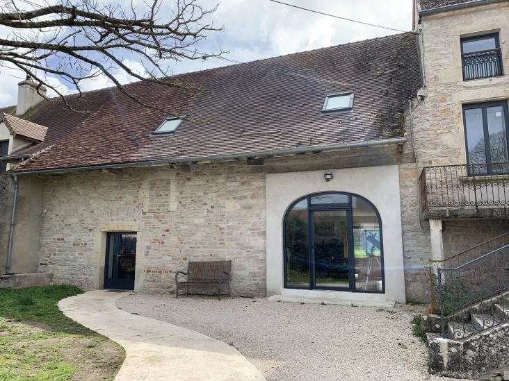 Vente Maison Sennecey-le-Grand 7&nbsp;Pièces 250&nbsp;m²