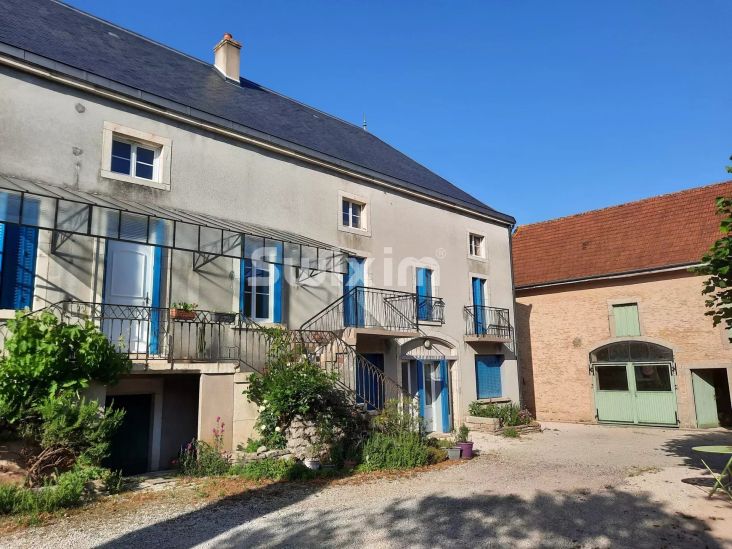 Vente Propriété Beaune 7&nbsp;Pièces 205&nbsp;m²