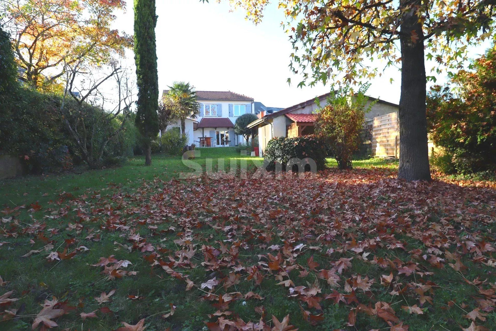 Vente Maison Chalon-sur-Saône 7 Pièces 192 m²