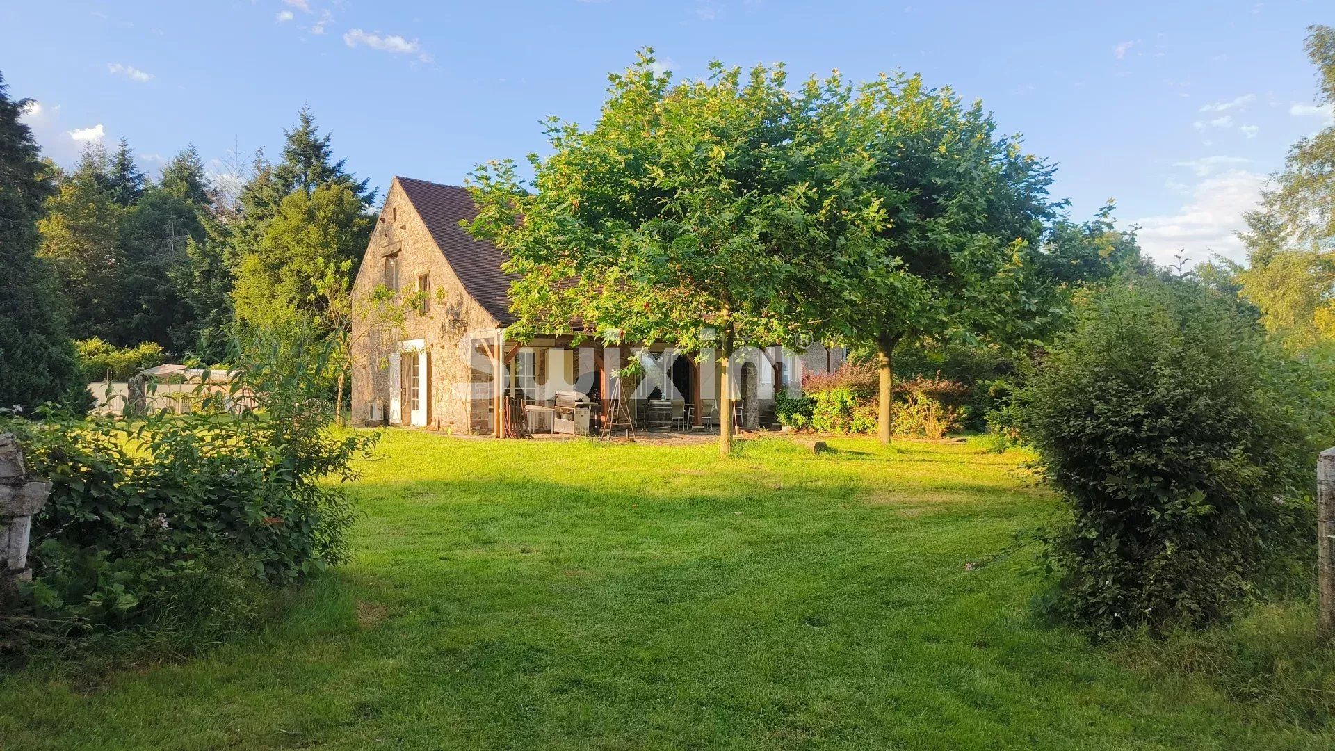 Vente Propriété Châtel-Moron 9&nbsp;Pièces 243&nbsp;m²