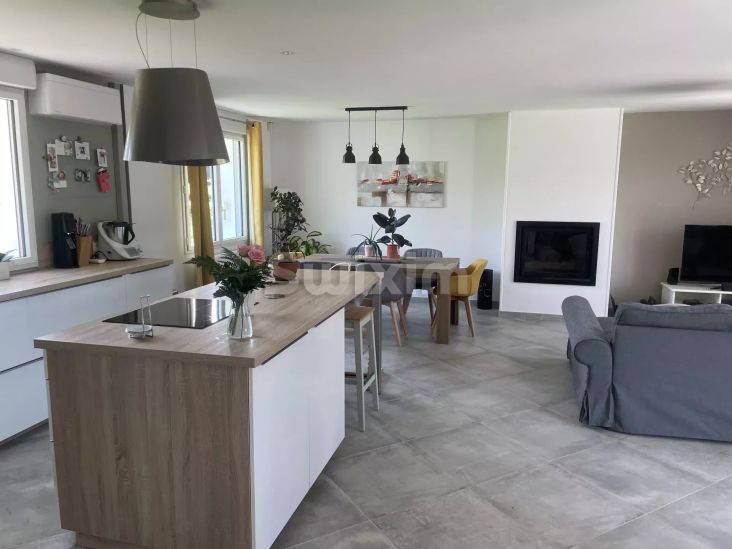 Vente Villa Dracy-le-Fort 6 Pièces 170 m²