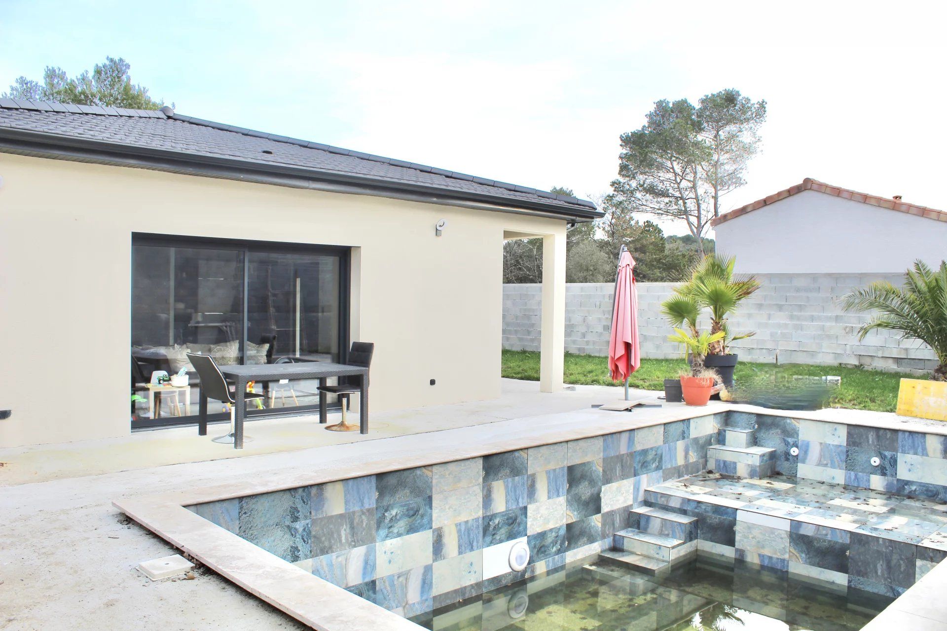 Sale House Le Teil 5&nbsp;Rooms 133&nbsp;m²