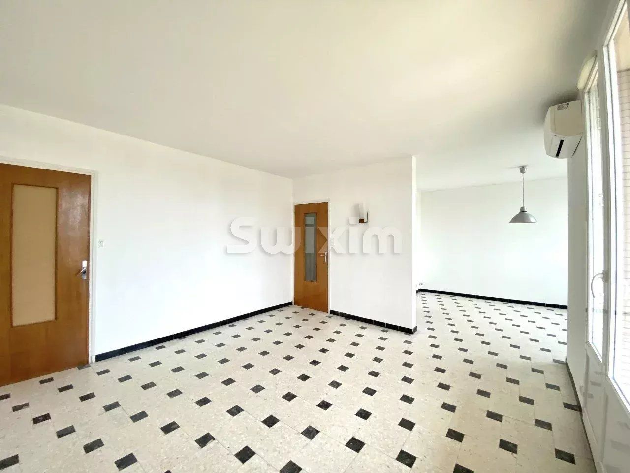 Sale Apartment Pont-Saint-Esprit 4 Rooms 80 m²