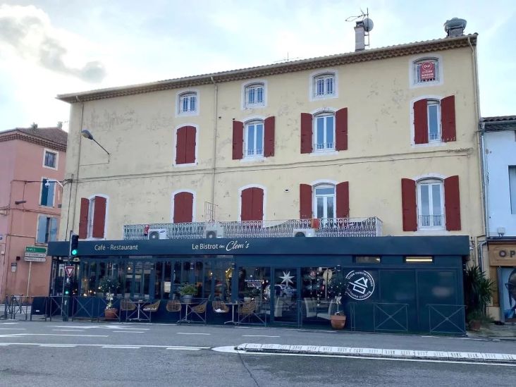 Vente Immeuble Pont-Saint-Esprit 15&nbsp;Pièces 380&nbsp;m²