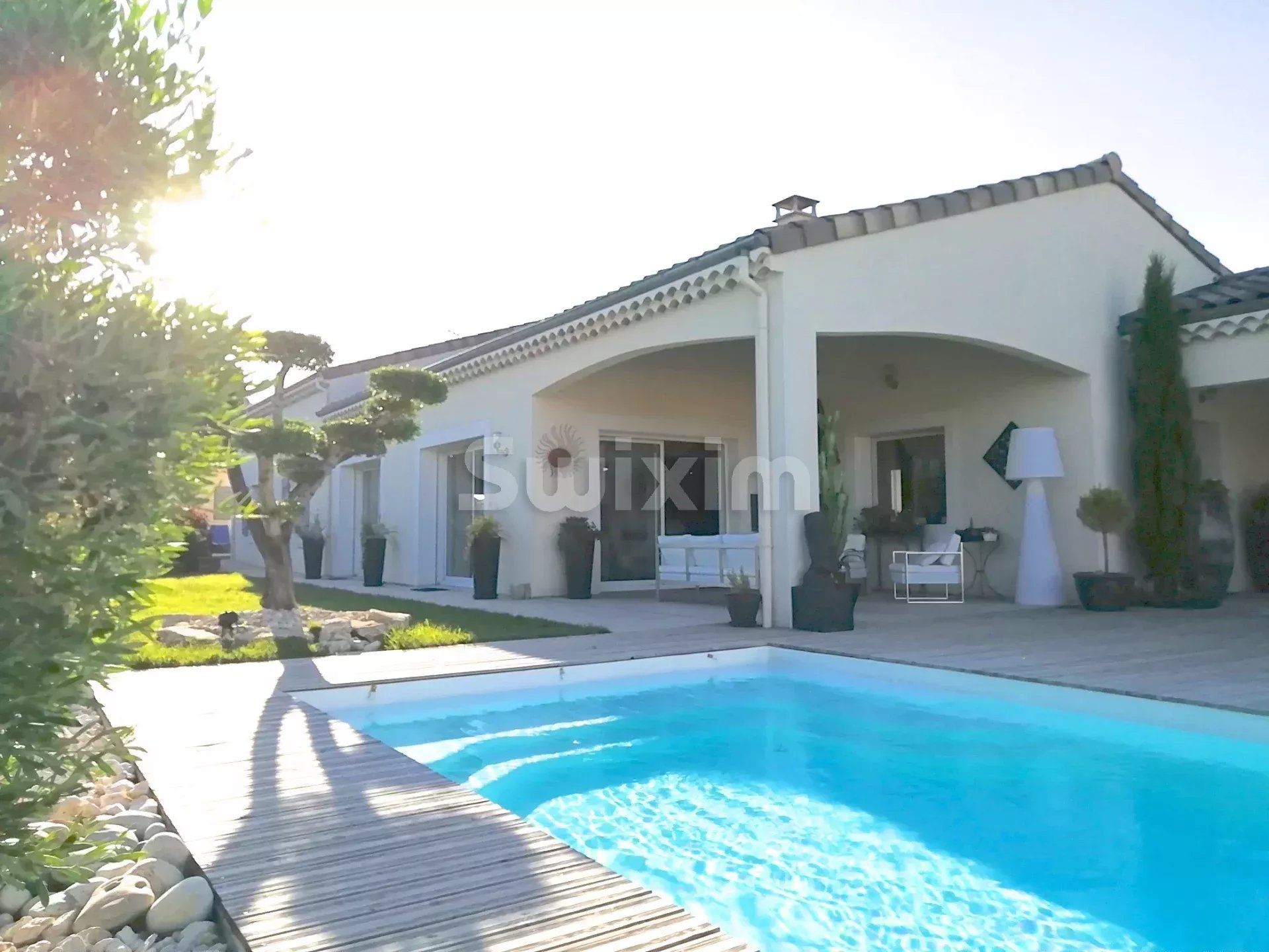 Vente Maison Saint-Gervais-sur-Roubion 10 Pièces 205 m²