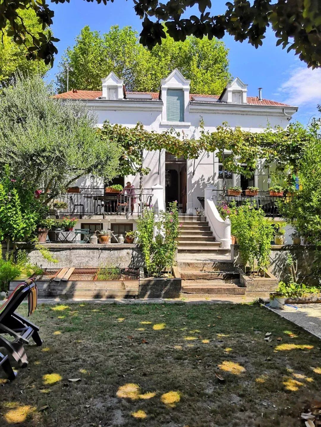 Sale House Montélimar 7 Rooms 150 m²