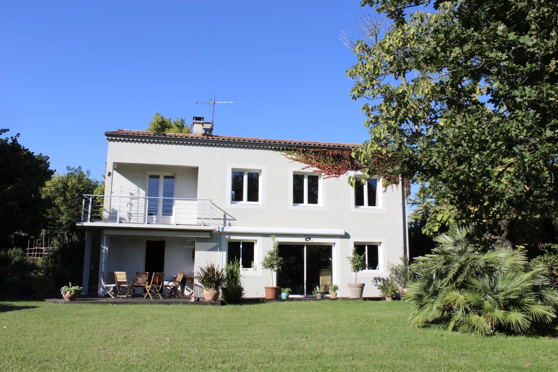Vente Maison Sauzet 8&nbsp;Pièces 180&nbsp;m²