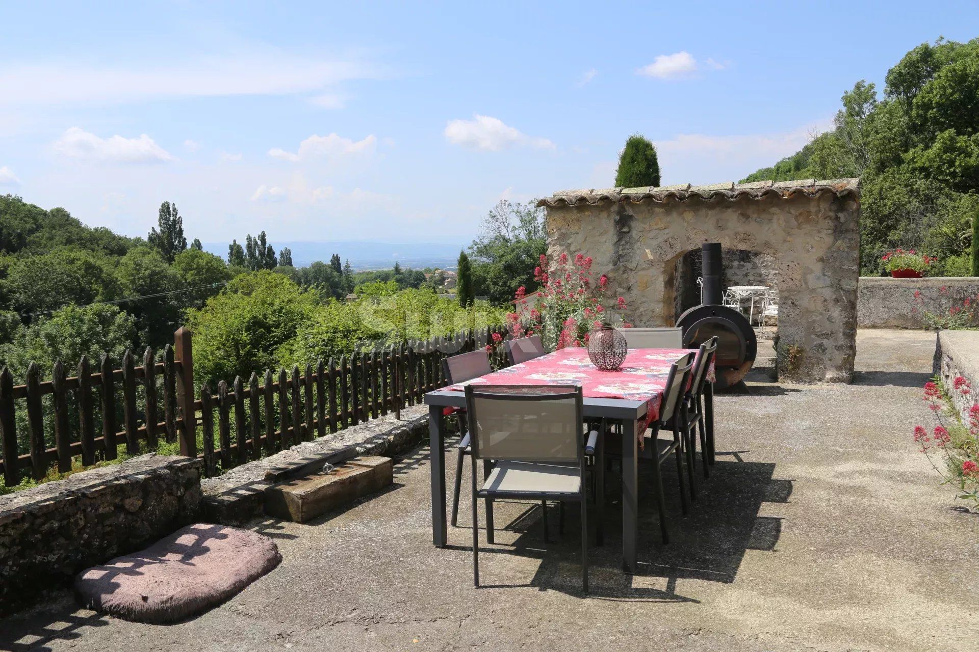 Venta Casa Châteaudouble 7 Salas 210 m²