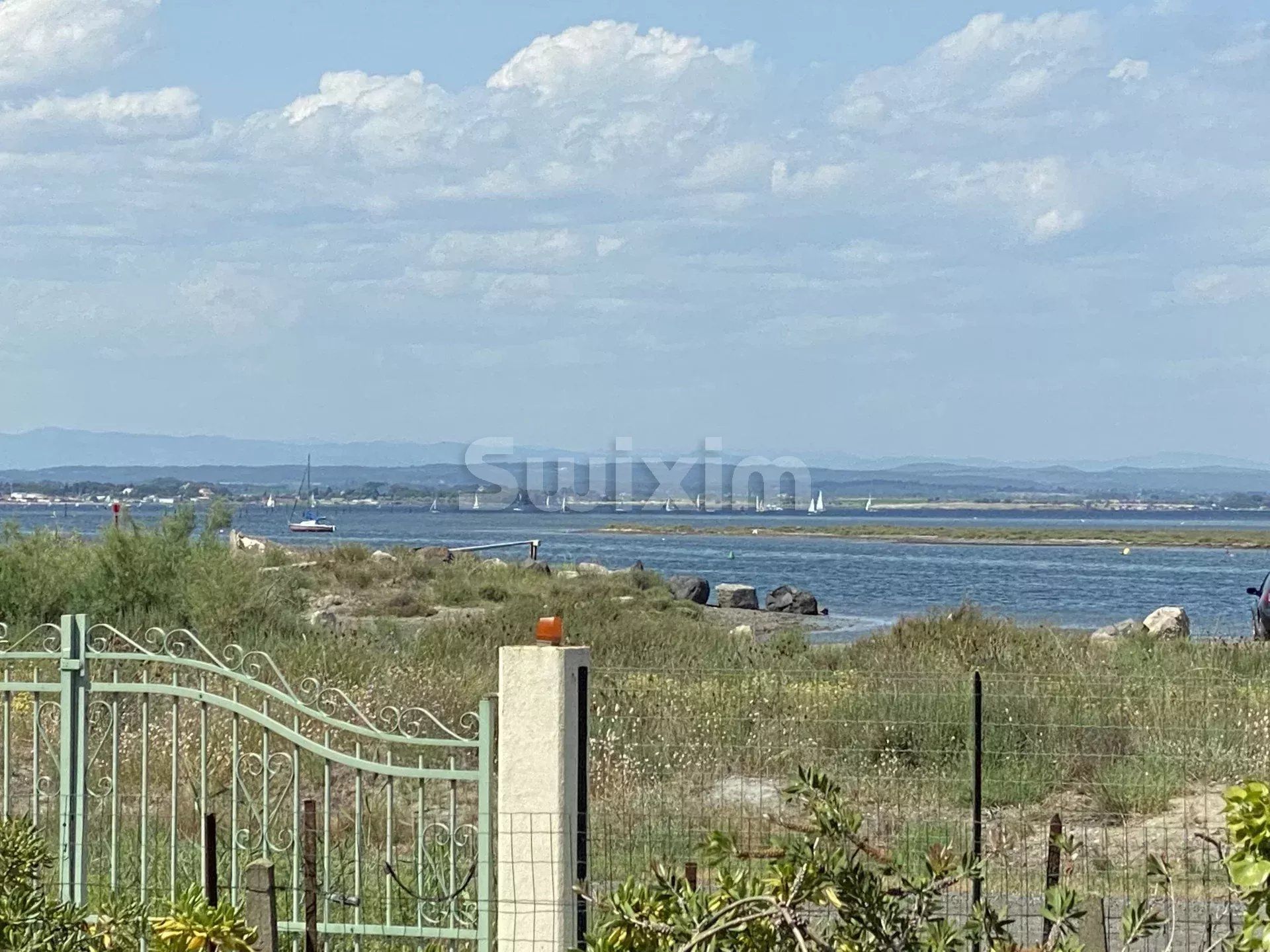 Venta Propiedad Marseillan 5 Salas 175 m²