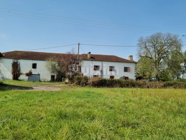 Vente Propriété Saint-Palais 10 Pièces 885 m²