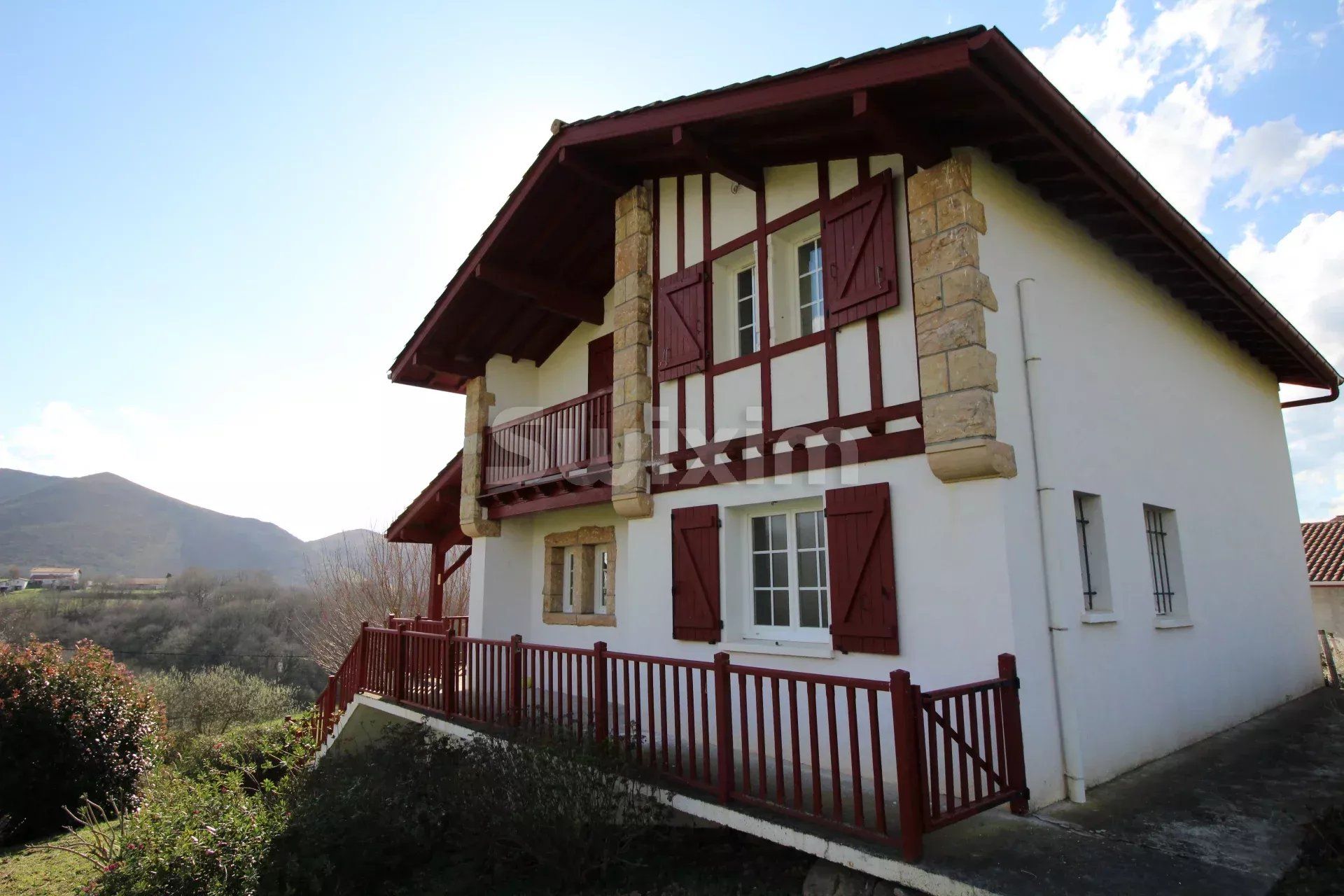 Vente Maison Saint-Martin-d'Arberoue 5 Pièces 142.3 m²