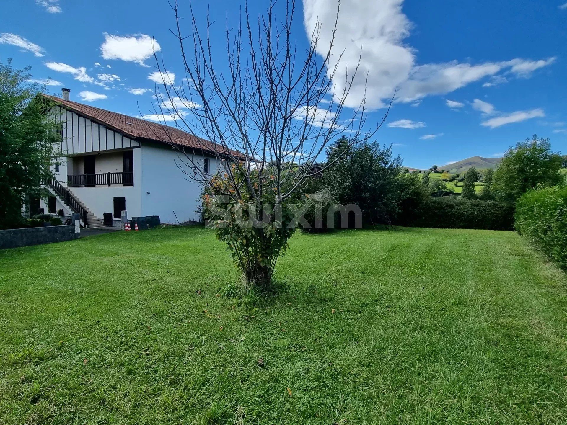 Vente Maison Saint-Esteben 7 Pièces 146.77 m²