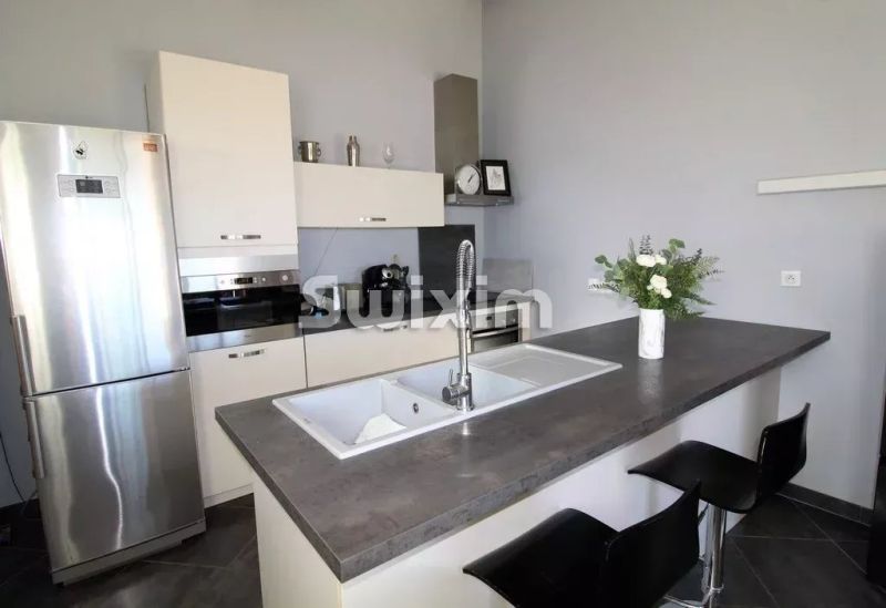 Vendita Casa Bourg-Saint-Andéol 5&nbsp;Camere 130.24&nbsp;m²