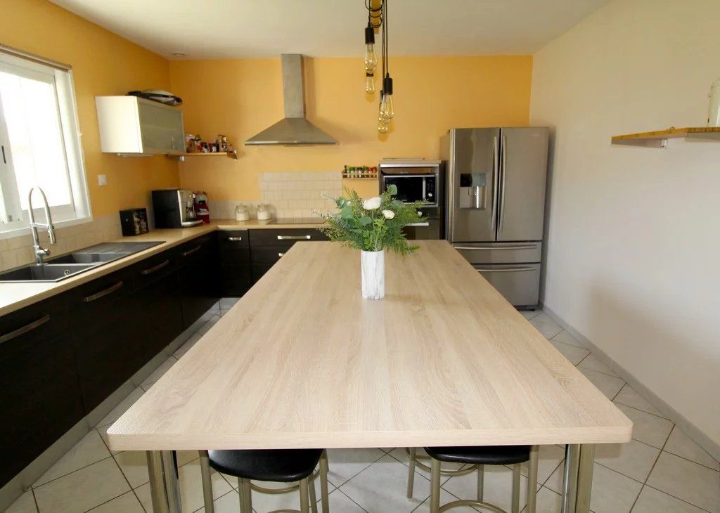 Vendita Casa Donzère 4&nbsp;Camere 118&nbsp;m²
