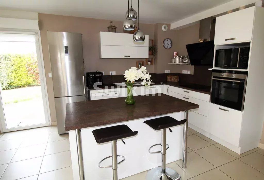 Vendita Casa Pierrelatte 6&nbsp;Camere 117&nbsp;m²