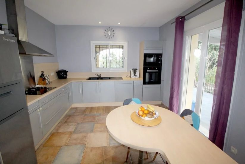 Vente Maison Bourg-Saint-Andéol 6&nbsp;Pièces 164&nbsp;m²