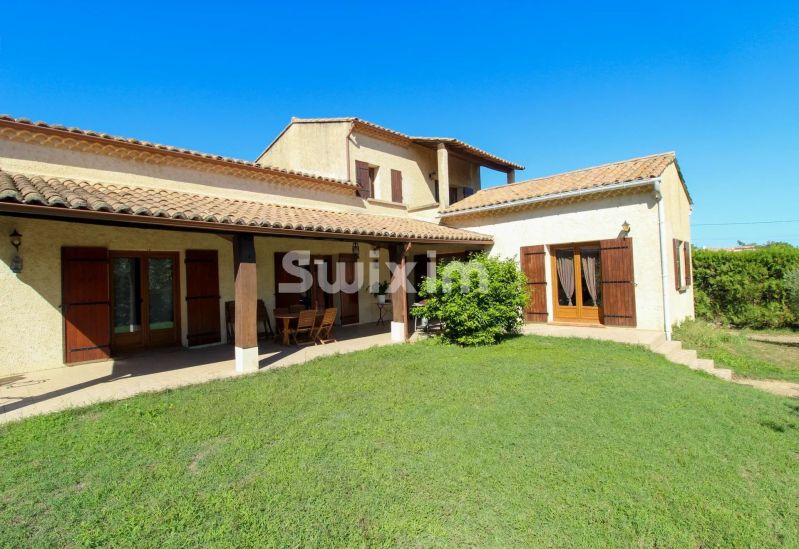 Vente Maison Pierrelatte 6&nbsp;Pièces 168.2&nbsp;m²