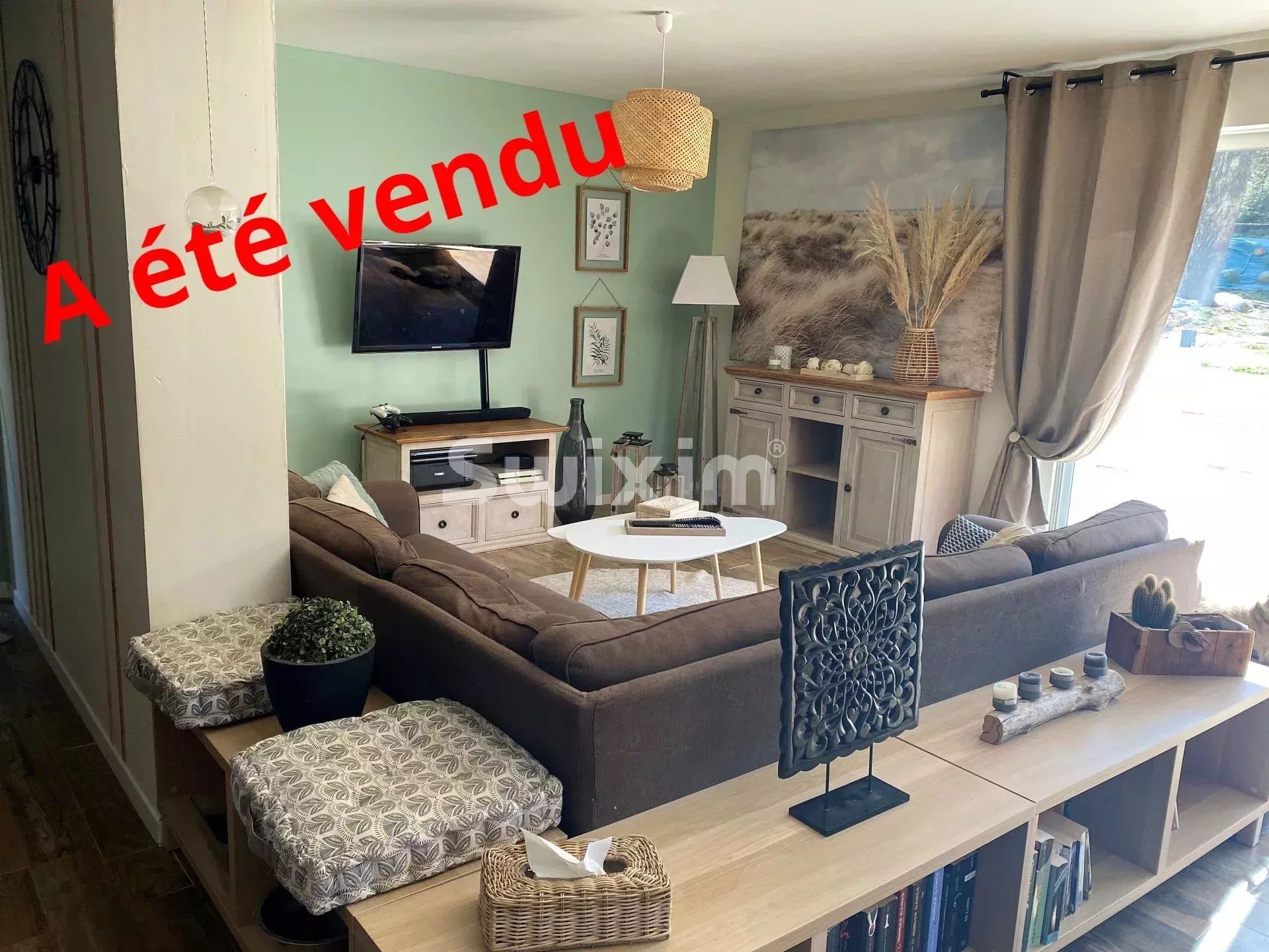 Verkauf Haus Mondragon 9&nbsp;Zimmer 252&nbsp;m²