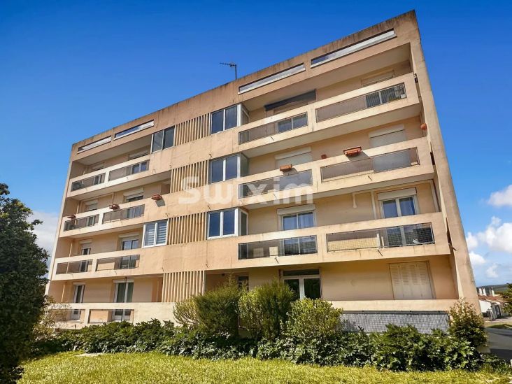 Sale Apartment Pierrelatte 3&nbsp;Rooms 72.37&nbsp;m²