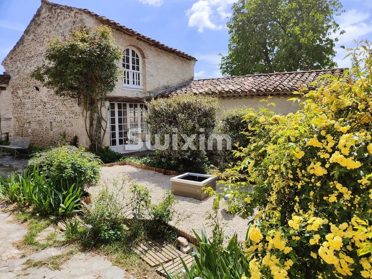 Verkauf Anwesen Montélimar 11&nbsp;Zimmer 350&nbsp;m²