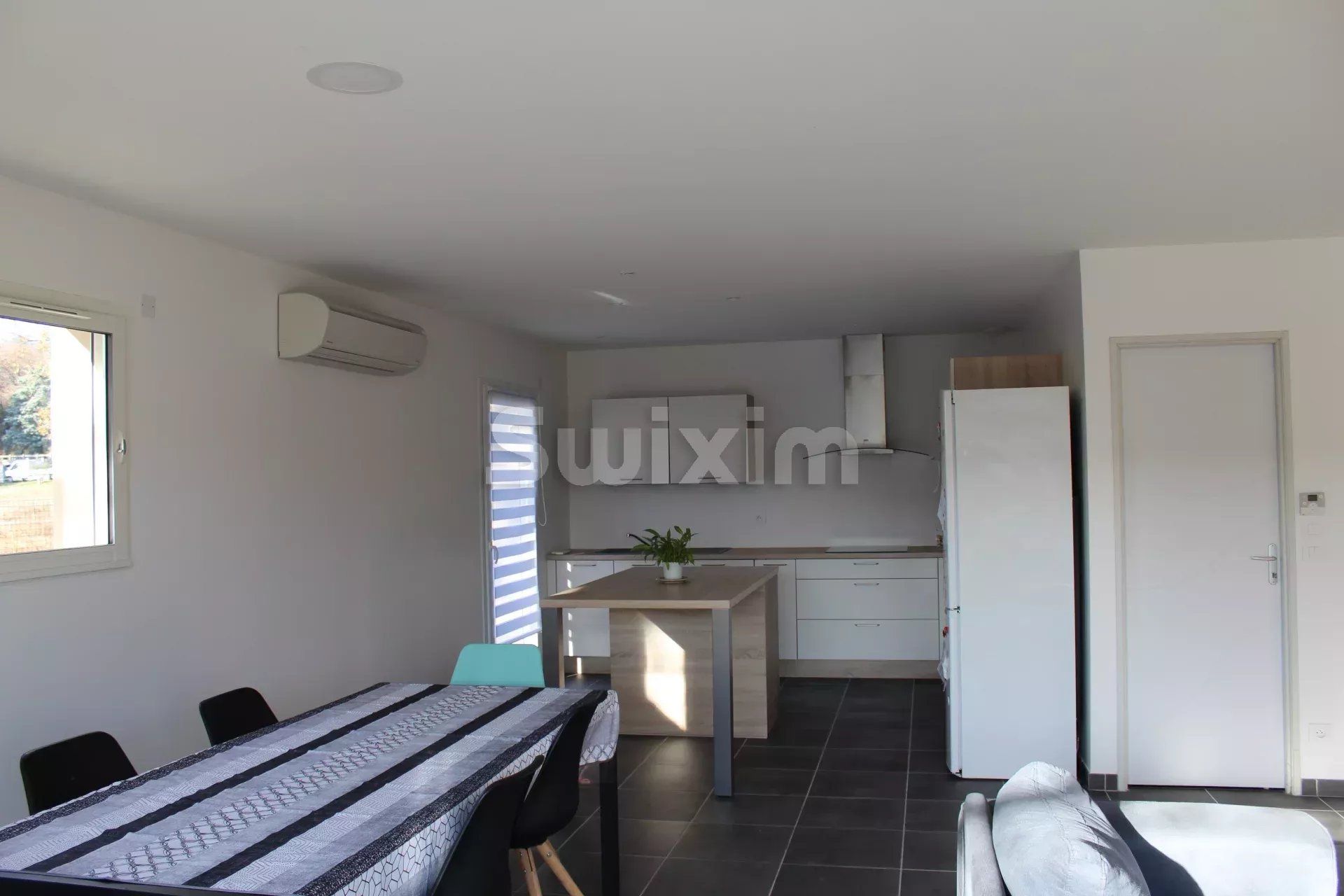 Venta Casa Montélimar 4 Salas 109 m²