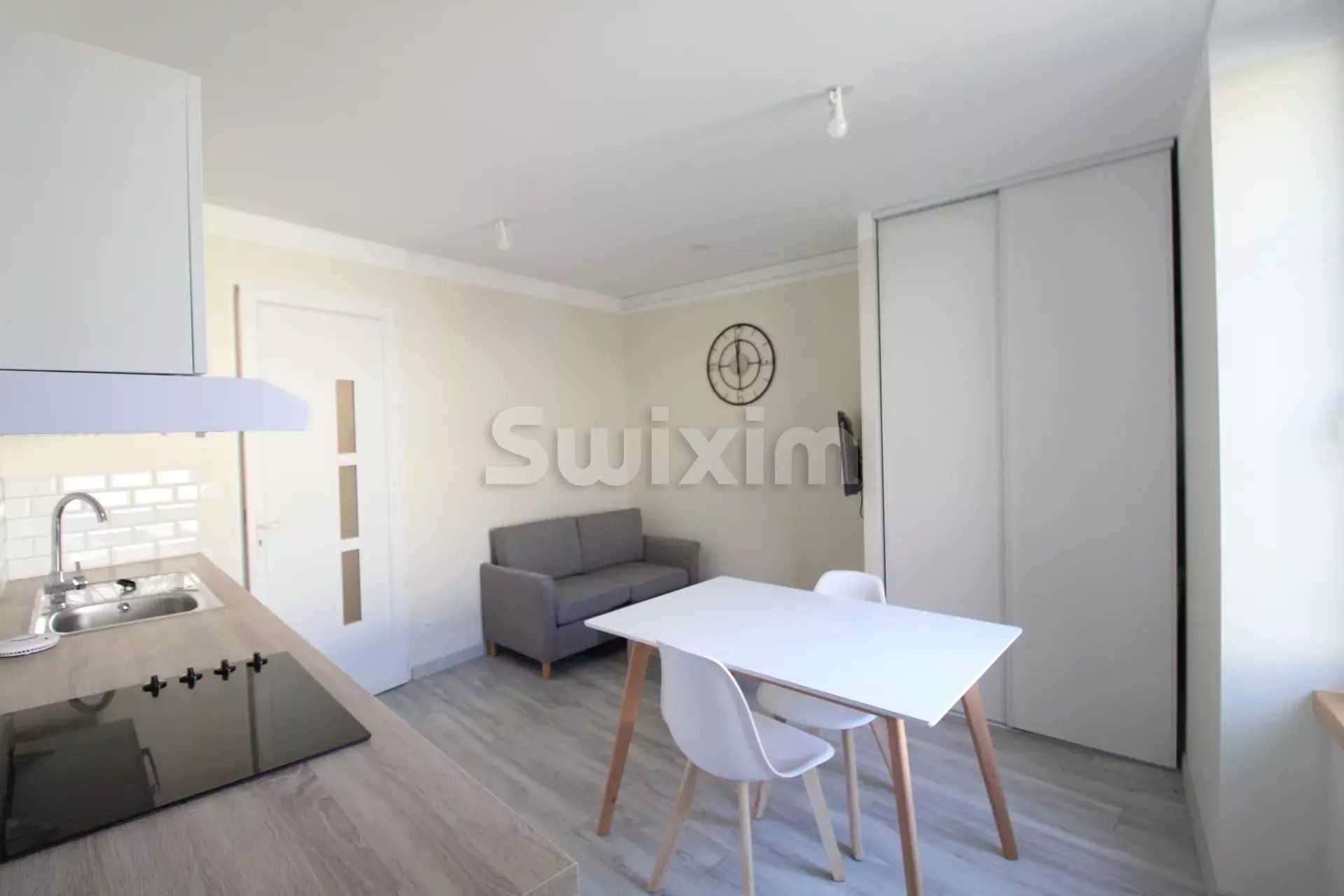 Location Appartement Pierrelatte 2 Pièces 24.06 m²