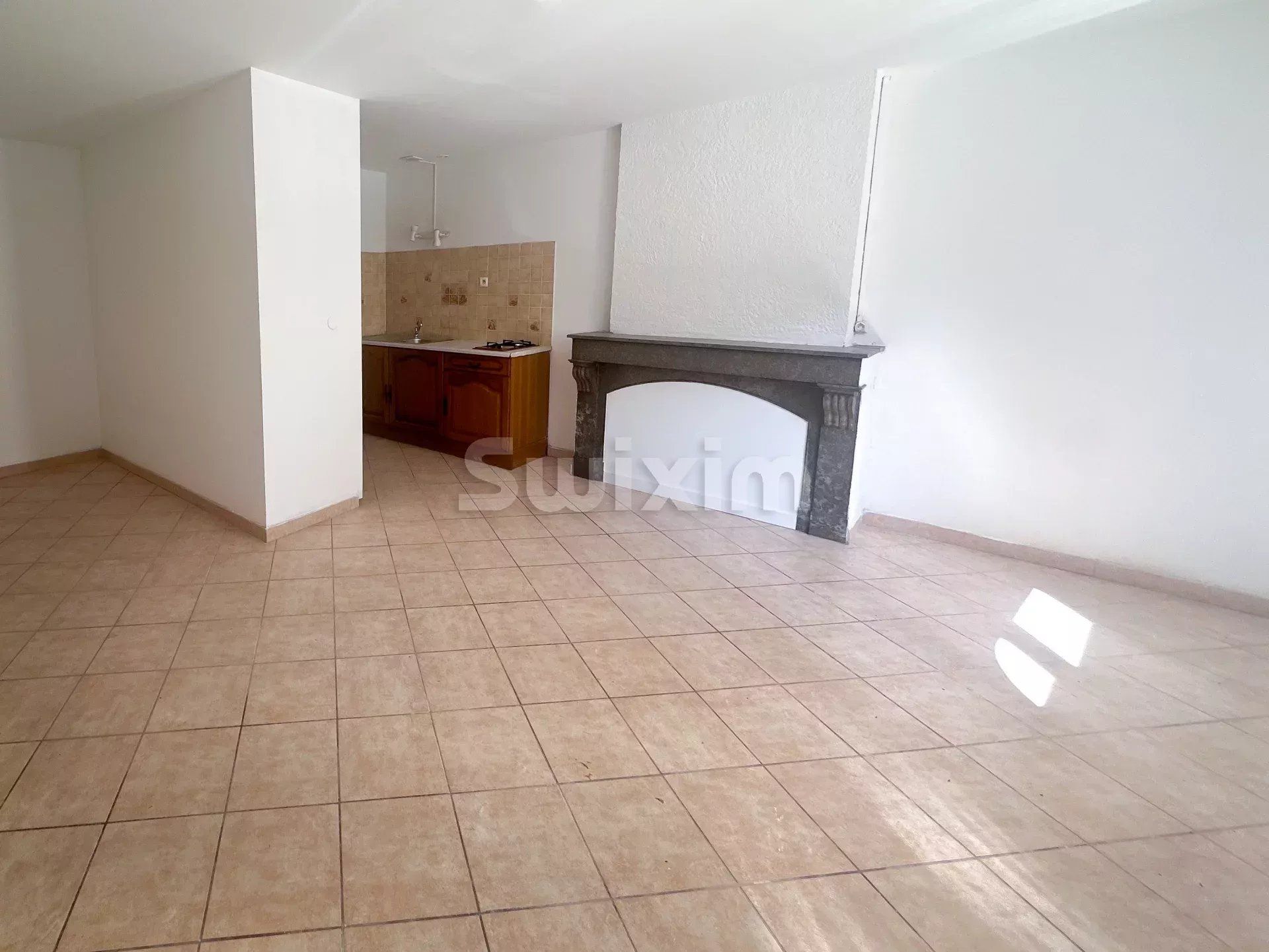 Alquiler Estudio Pierrelatte 1 sala 32 m²