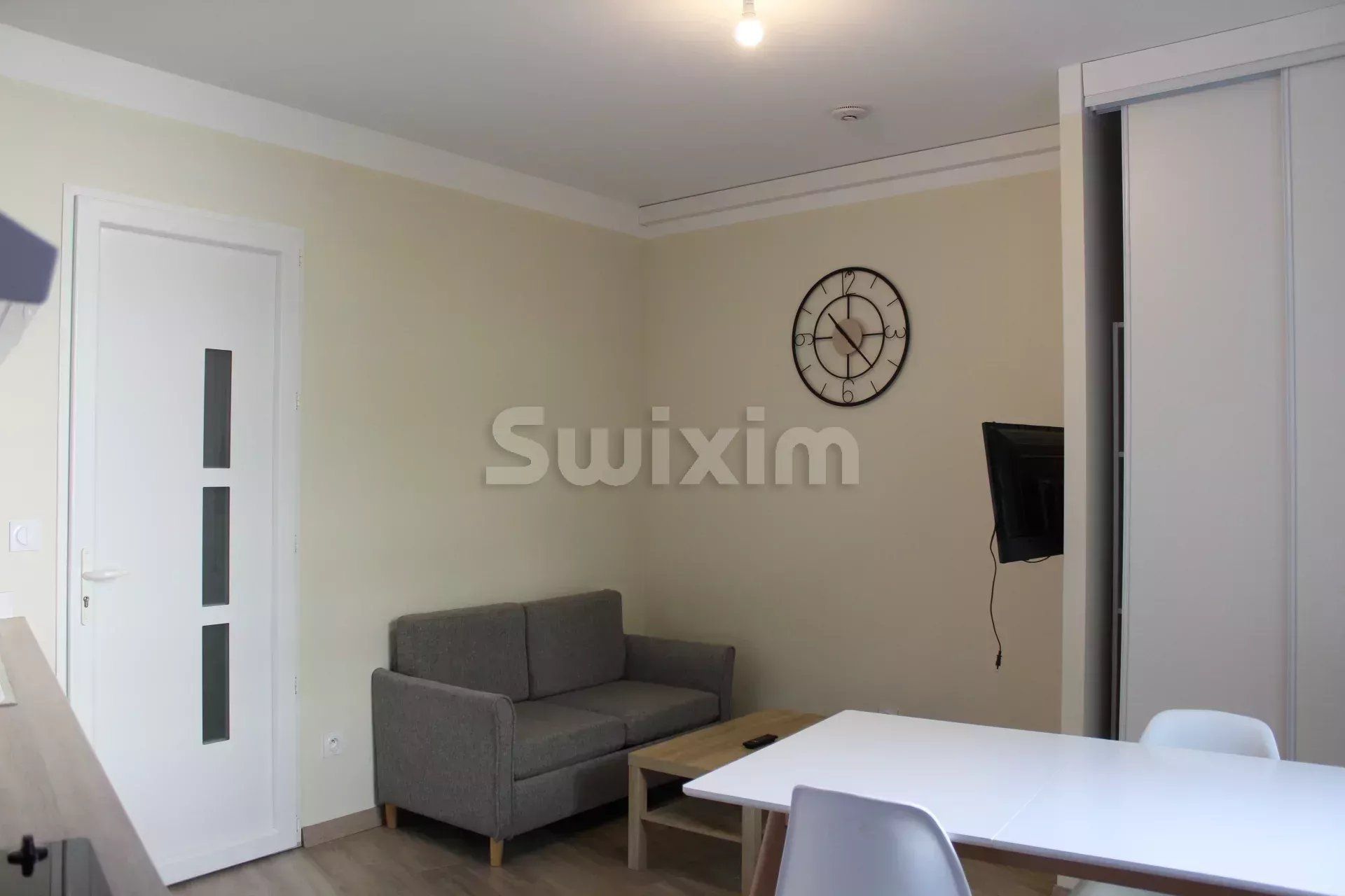 Rental Apartment Pierrelatte 2 Rooms 24.04 m²
