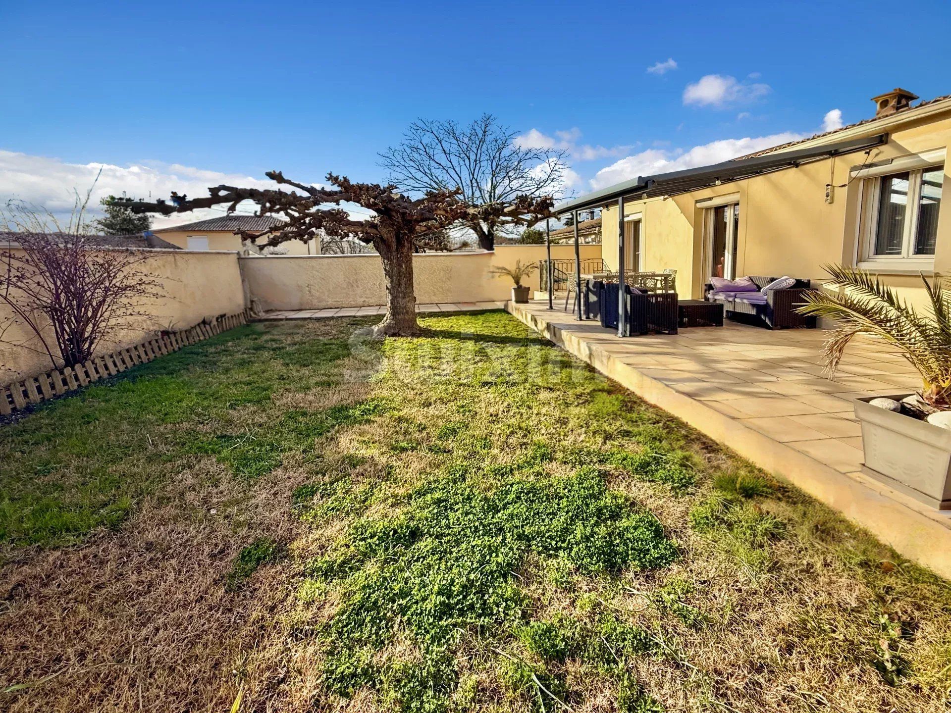 Sale House Donzère 5 Rooms 94.5 m²