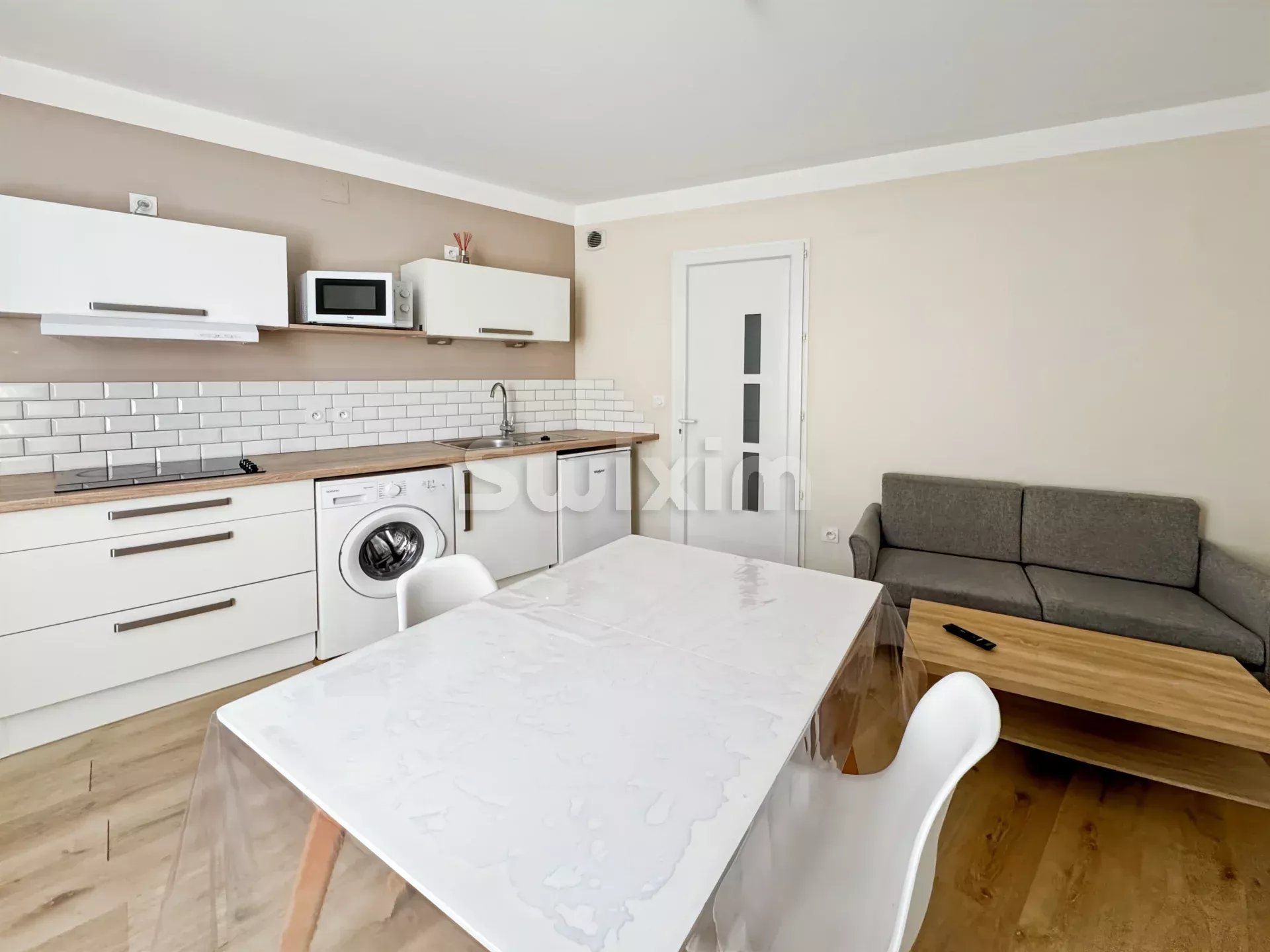 Location Appartement Bourg-Saint-Andéol 2 Pièces 24.16 m²