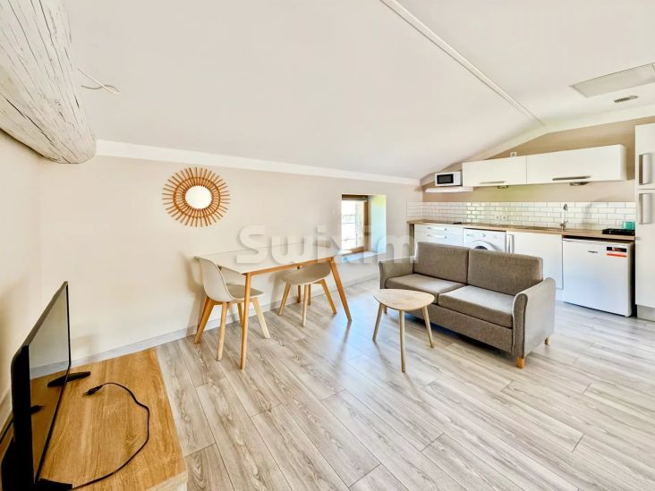 Location Studio Bourg-Saint-Andéol 1 pièce 25.44 m²