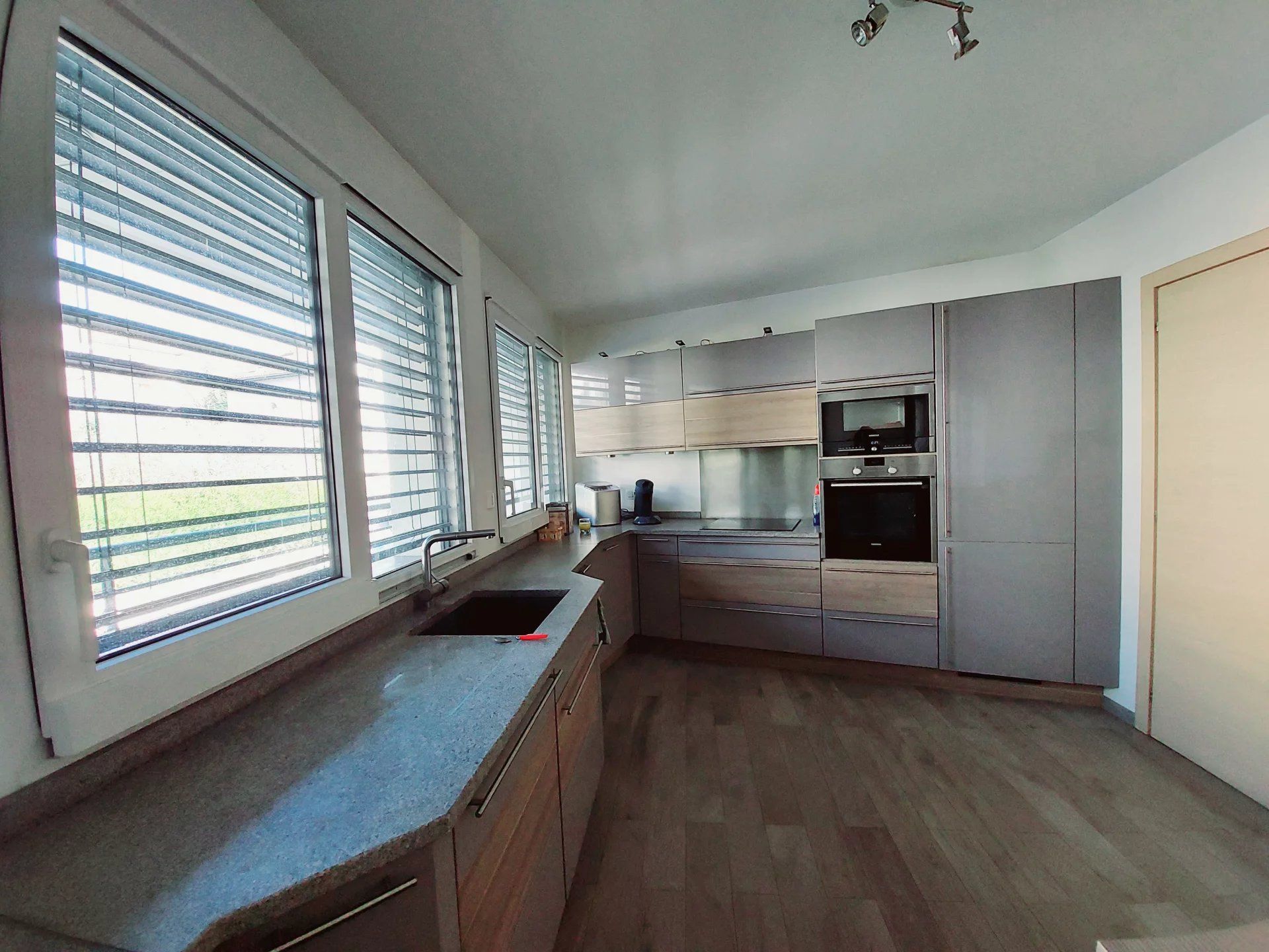 Vendita Appartamento Gex 4&nbsp;Camere 80&nbsp;m²