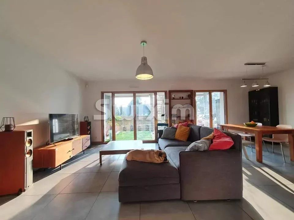 Vente Appartement Prévessin-Moëns 4 Pièces 98 m²