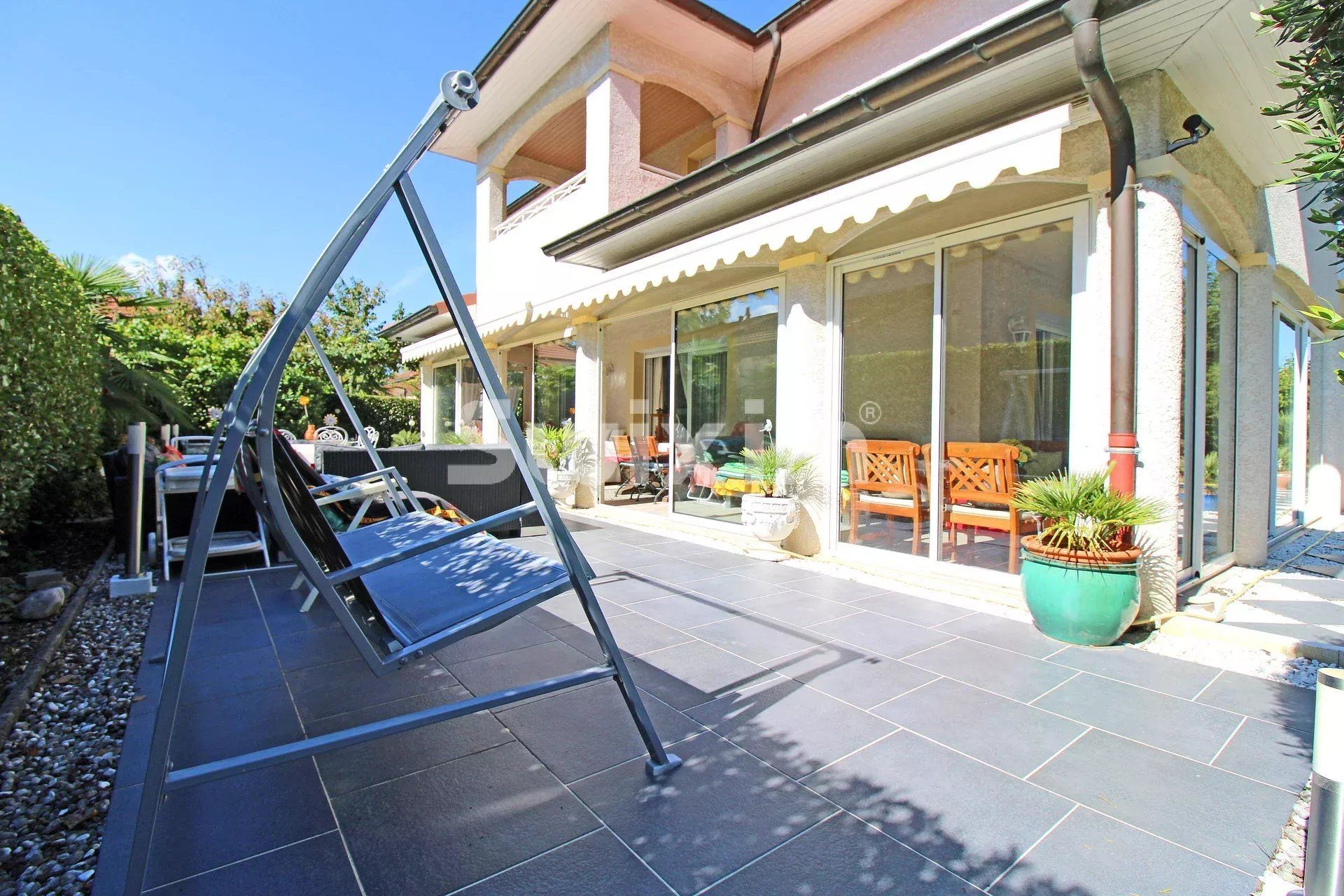 Sale House Ornex 6&nbsp;Rooms 162.68&nbsp;m²