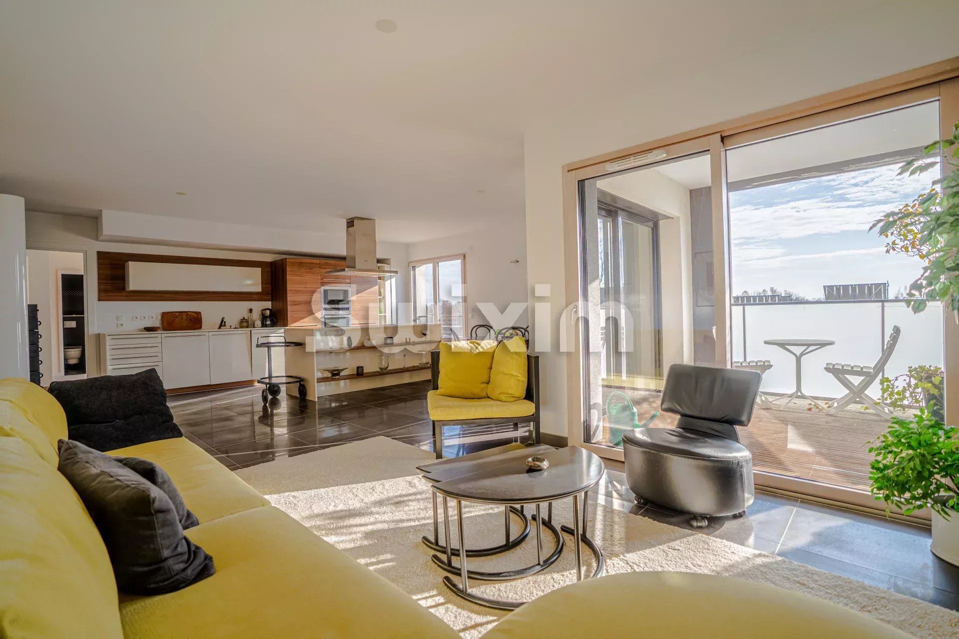 Vente Appartement Divonne-les-Bains 5 Pièces 134 m²