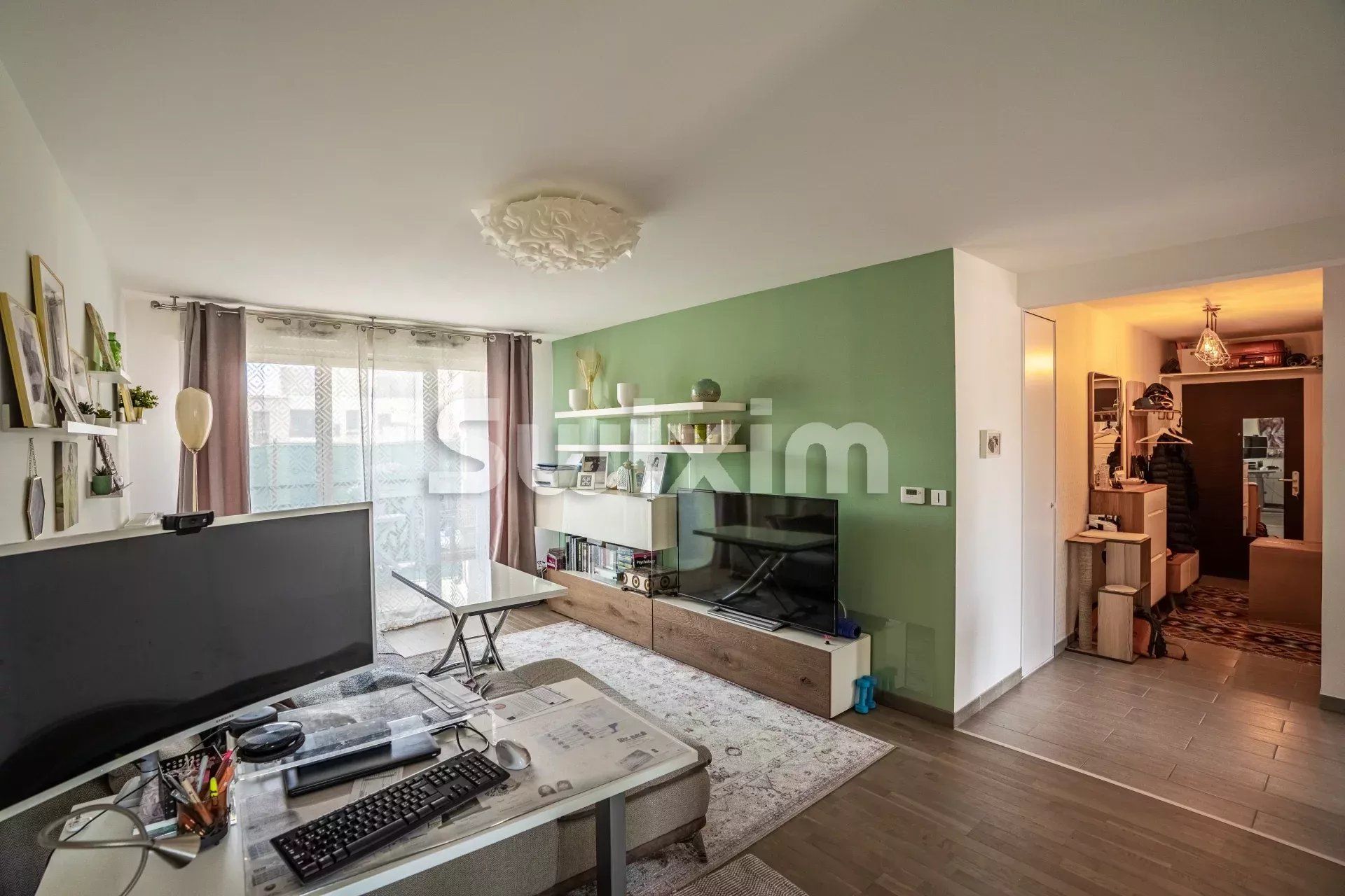 Sale Apartment Ferney-Voltaire 3 Rooms 72 m²