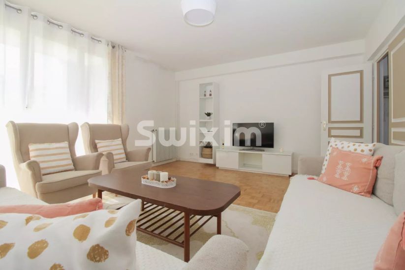 Sale Apartment Ferney-Voltaire 3&nbsp;Rooms 68&nbsp;m²