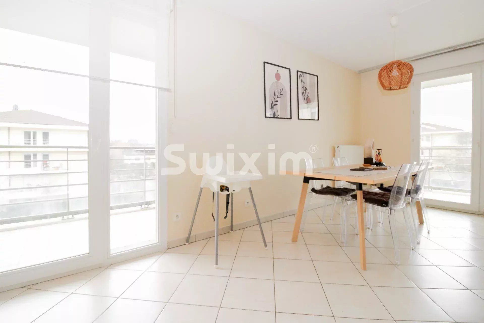 Venta Apartamento Ferney-Voltaire 4&nbsp;Salas 83&nbsp;m²