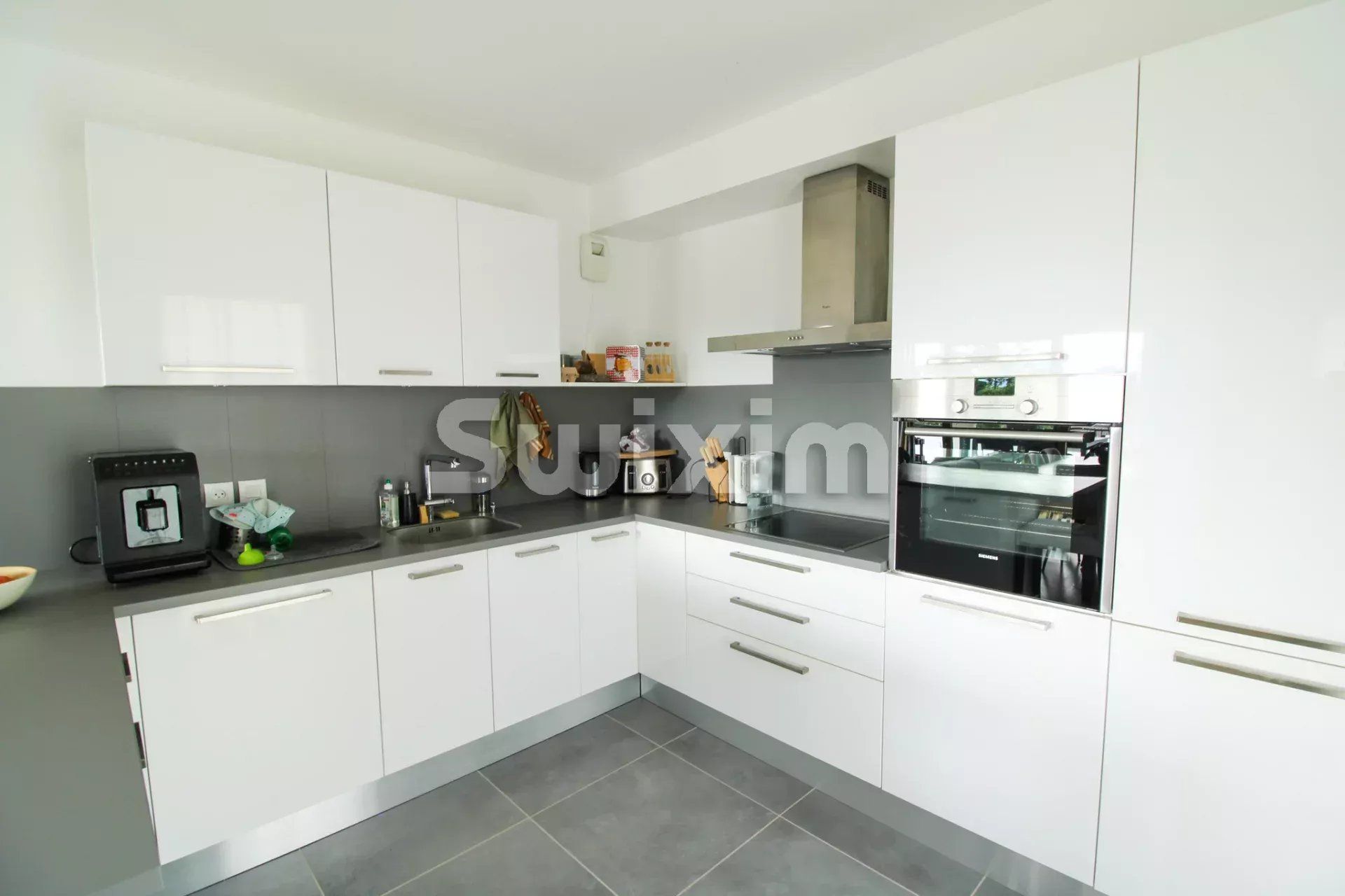 Vente Appartement Divonne-les-Bains 4 Pièces 100.7 m²