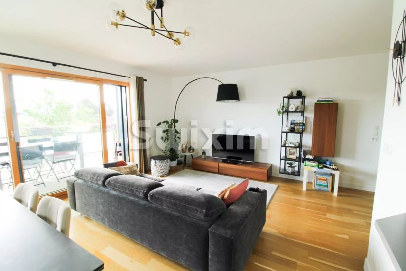 Vente Appartement Divonne-les-Bains 4 Pièces 100.7 m²