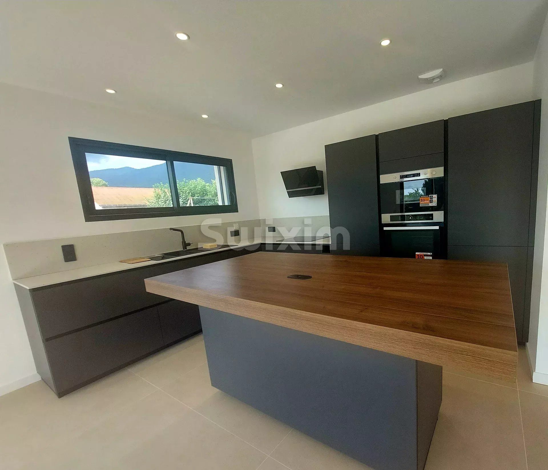 Vente Maison Échenevex 5 Pièces 125 m²