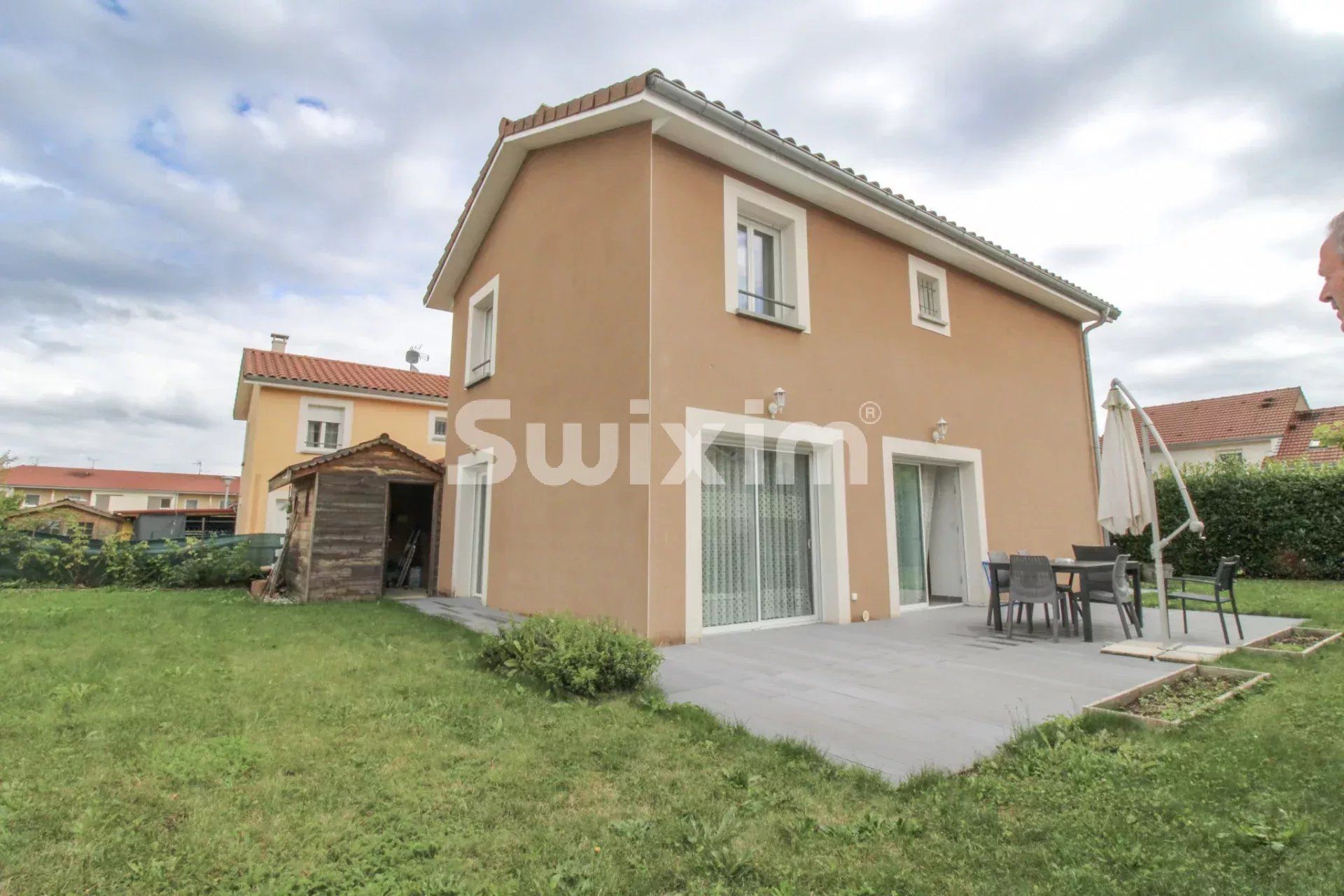 Alquiler Casa Saint-Genis-Pouilly 5&nbsp;Salas 110&nbsp;m²