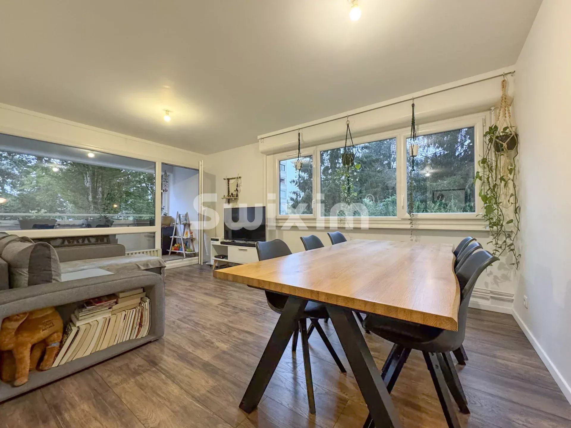 Sale Apartment Ferney-Voltaire 3&nbsp;Rooms 64&nbsp;m²