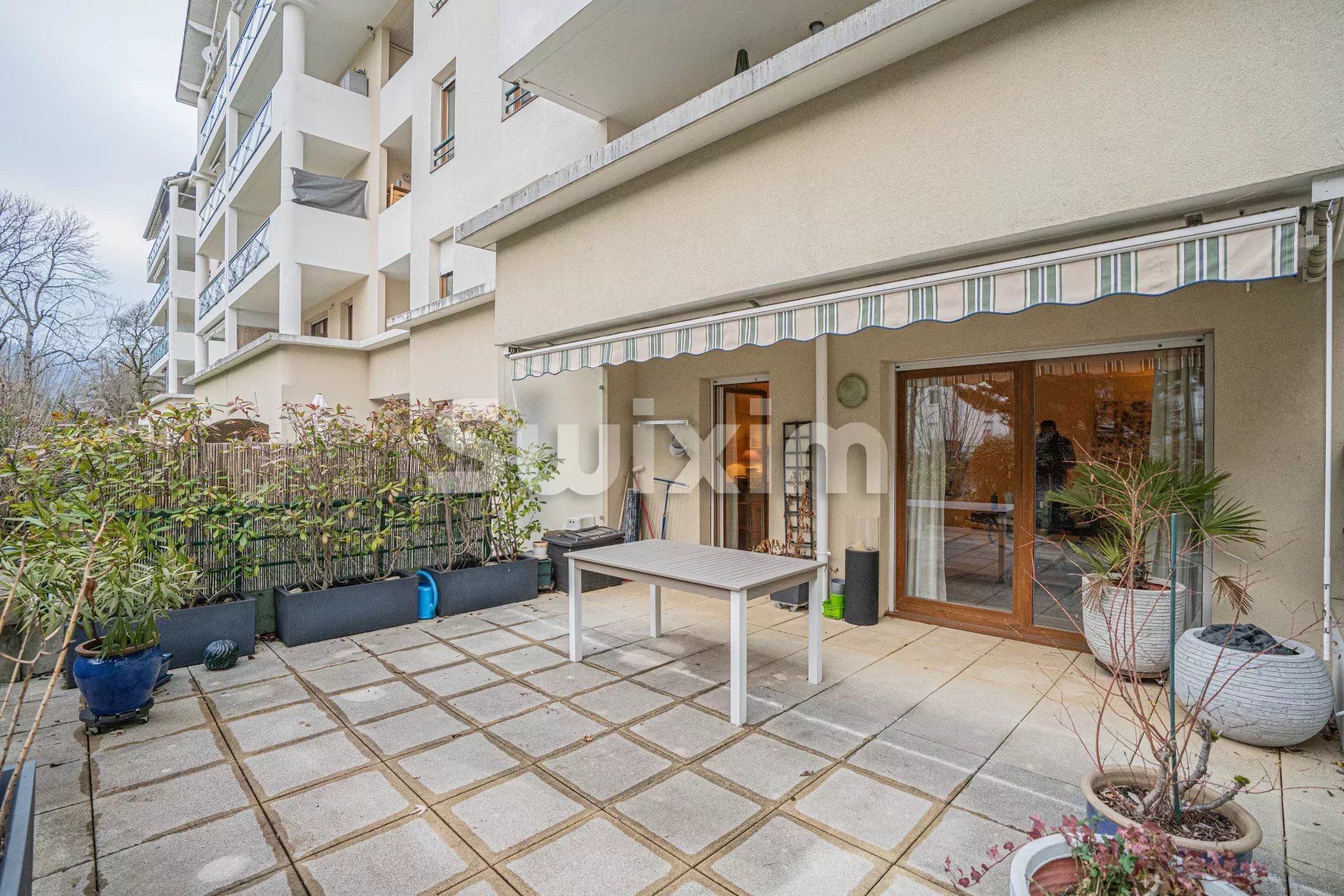 Vente Appartement Cessy 3 Pièces 73 m²