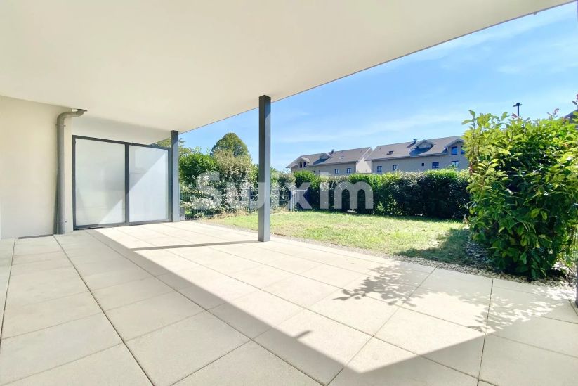 Alquiler Apartamento Prévessin-Moëns 2&nbsp;Salas 41&nbsp;m²